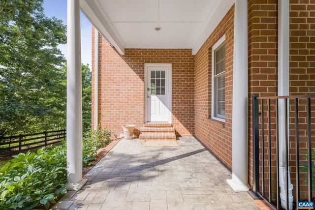 2420 PENDOWER LN, Keswick, VA 22947