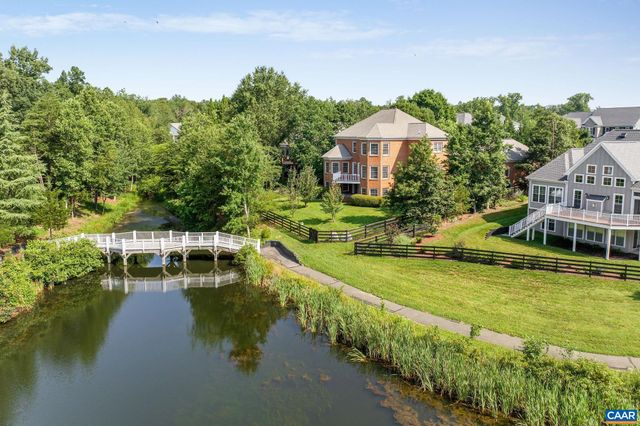 2420 PENDOWER LN, Keswick, VA 22947