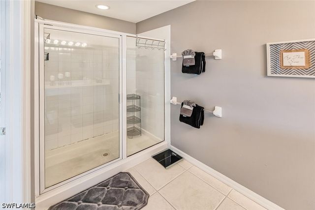 1080 Hampton CIR, Naples, FL 34105