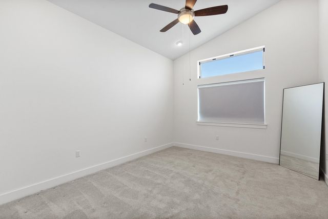 5315 La Crosse Ave 16, Austin, TX 78739