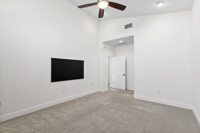 5315 La Crosse Ave 16, Austin, TX 78739