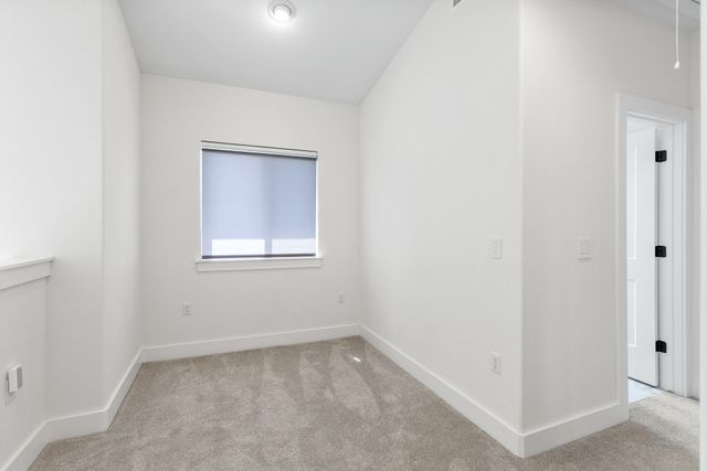 5315 La Crosse Ave 16, Austin, TX 78739