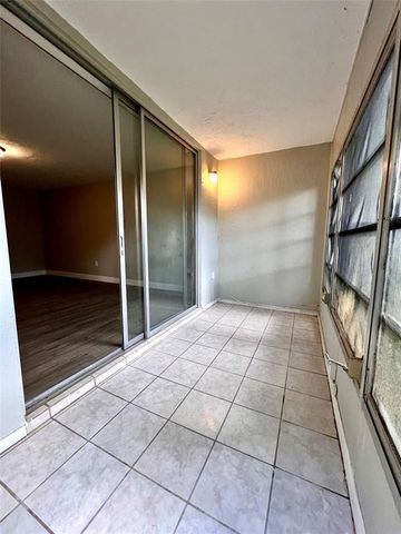 7000 NW 17TH Street 109, Plantation, FL 33313