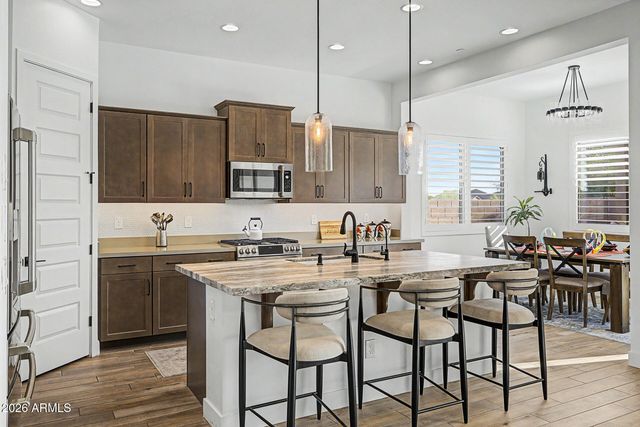 2418 N 211TH Lane, Buckeye, AZ 85396