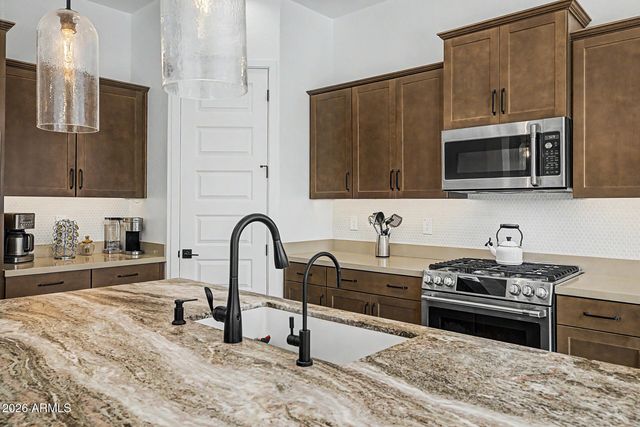 2418 N 211TH Lane, Buckeye, AZ 85396