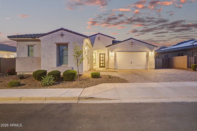 2418 N 211TH Lane, Buckeye, AZ 85396