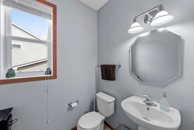 7128 Timber Crest Drive S, Cottage Grove, MN 55016