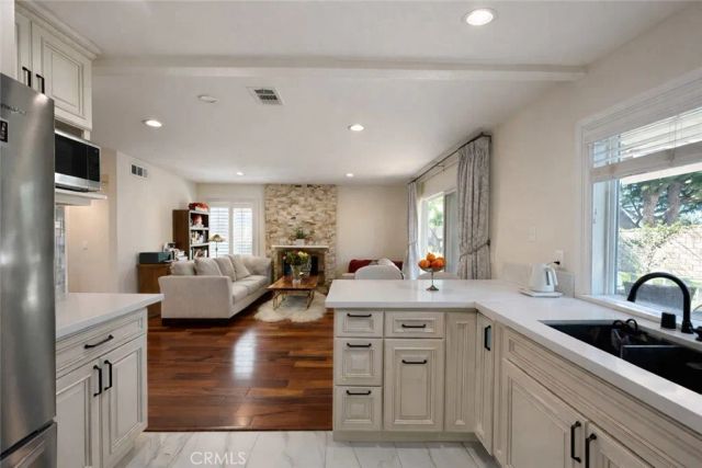 1205 Stratford Lane, San Dimas, CA 91773