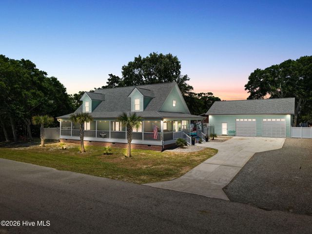 2008 E Oak Island Drive, Oak Island, NC 28465