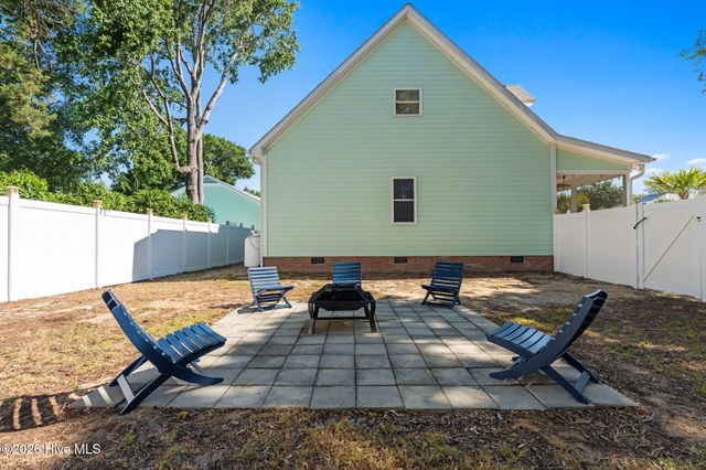 2008 E Oak Island Drive, Oak Island, NC 28465