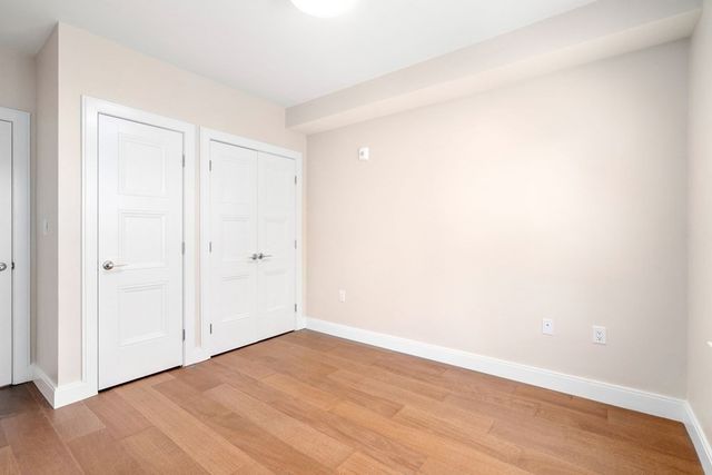 425 Lagrange Street 107, Boston, MA 02132