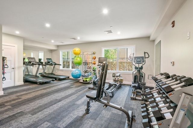 425 Lagrange Street 107, Boston, MA 02132