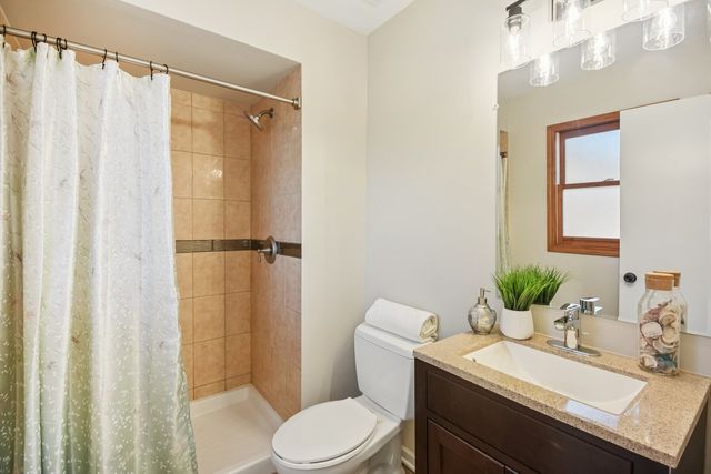 17800 Ridgeland Avenue, Tinley Park, IL 60477