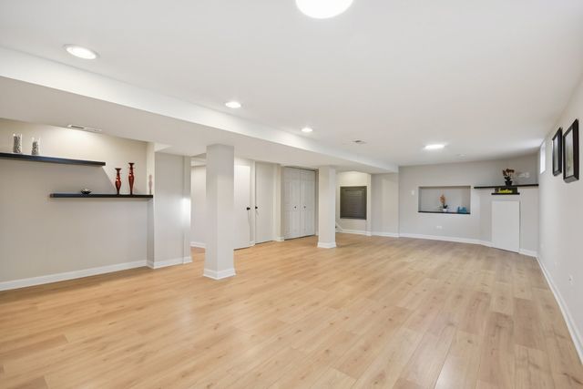 17800 Ridgeland Avenue, Tinley Park, IL 60477