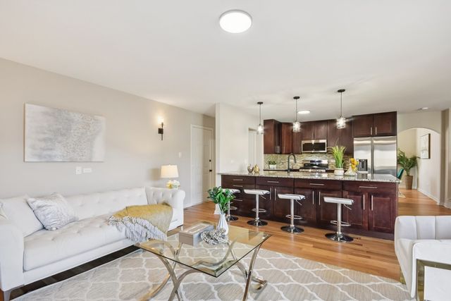 17800 Ridgeland Avenue, Tinley Park, IL 60477