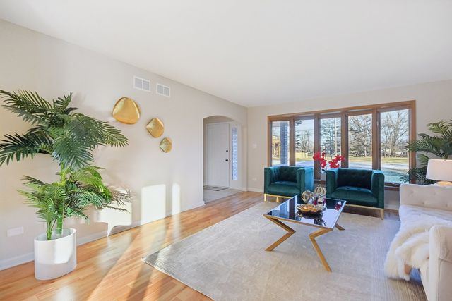 17800 Ridgeland Avenue, Tinley Park, IL 60477