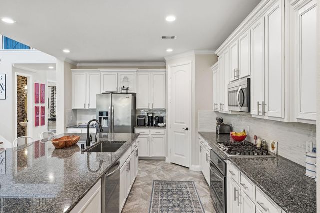 14631 Kelsey Vista Drive, Cypress, TX 77433