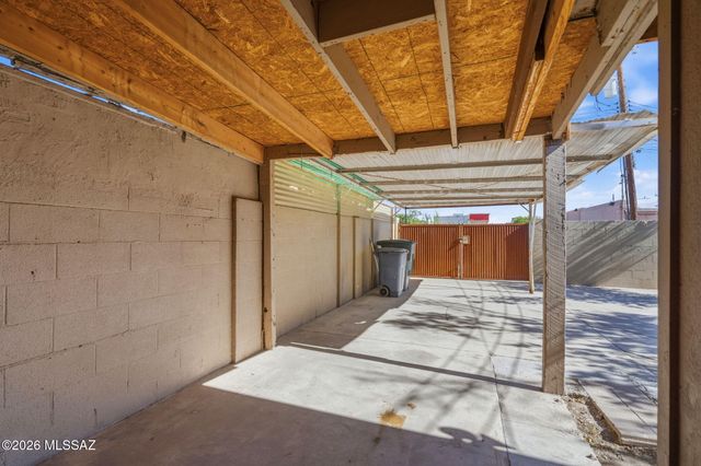 1008 E Kentucky Street, Tucson, AZ 85714