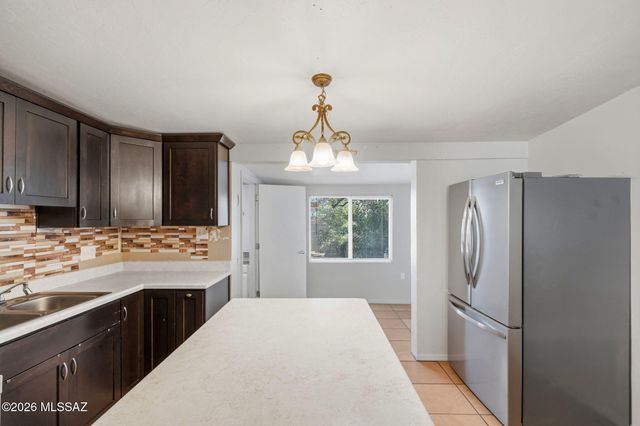 1008 E Kentucky Street, Tucson, AZ 85714