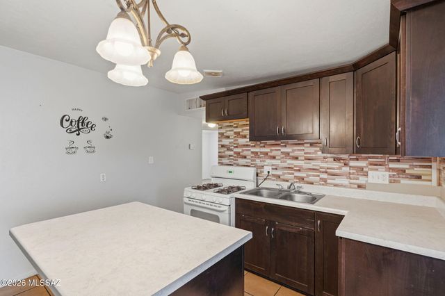 1008 E Kentucky Street, Tucson, AZ 85714
