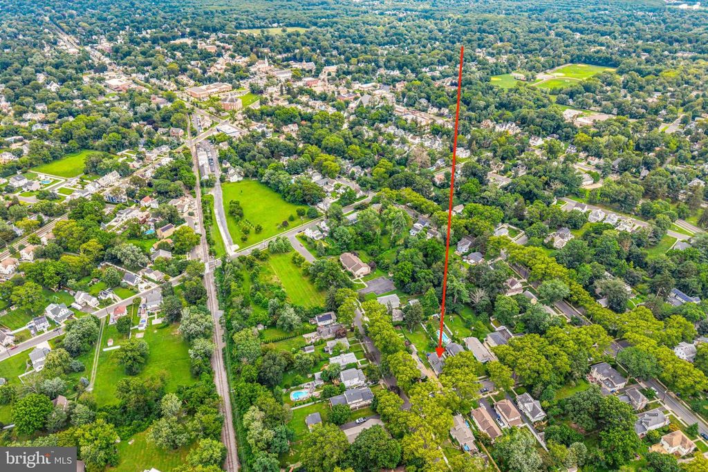 313 FAIRVIEW AVE, Moorestown, NJ 08057