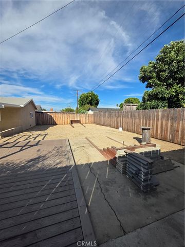 938 Ford, Corona, CA 92879