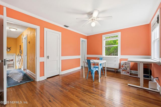 525 2ND Street, Neptune Beach, FL 32266
