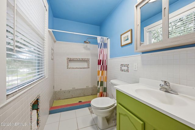 525 2ND Street, Neptune Beach, FL 32266