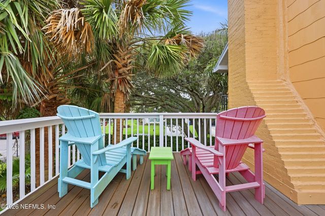 525 2ND Street, Neptune Beach, FL 32266
