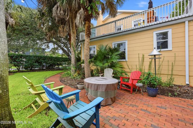 525 2ND Street, Neptune Beach, FL 32266