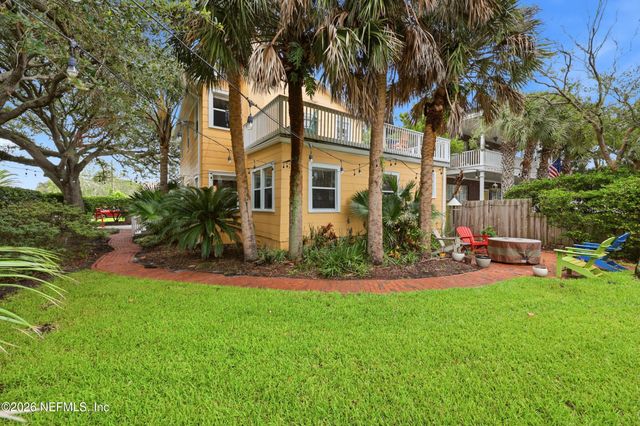 525 2ND Street, Neptune Beach, FL 32266
