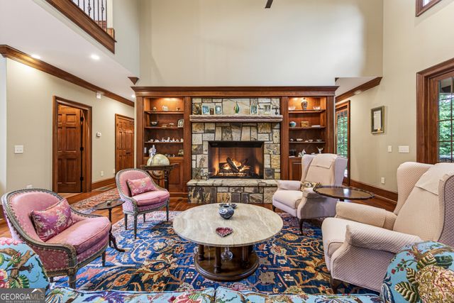 795 Chenocetah Drive, Cornelia, GA 30531