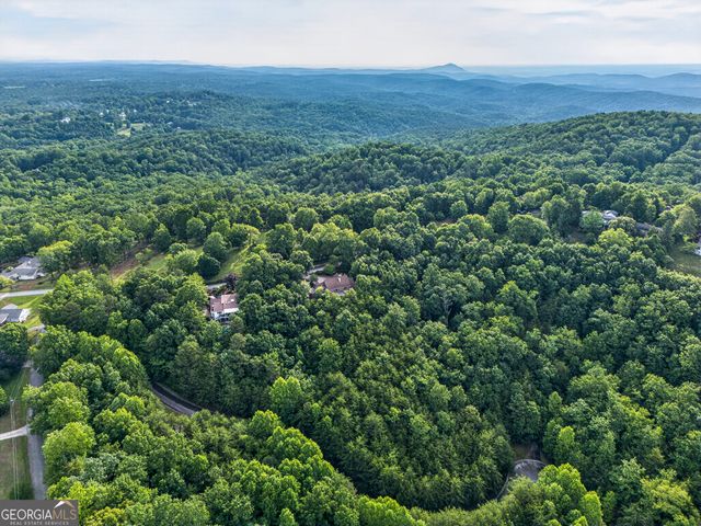 795 Chenocetah Drive, Cornelia, GA 30531
