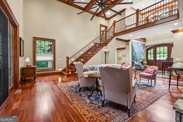 795 Chenocetah Drive, Cornelia, GA 30531