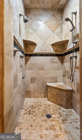 795 Chenocetah Drive, Cornelia, GA 30531