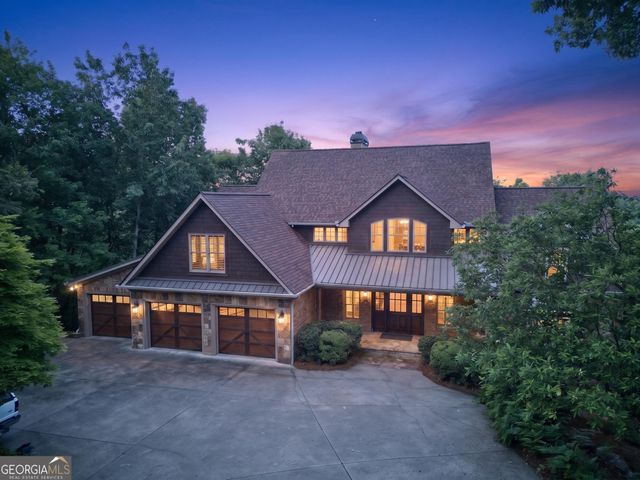 795 Chenocetah Drive, Cornelia, GA 30531