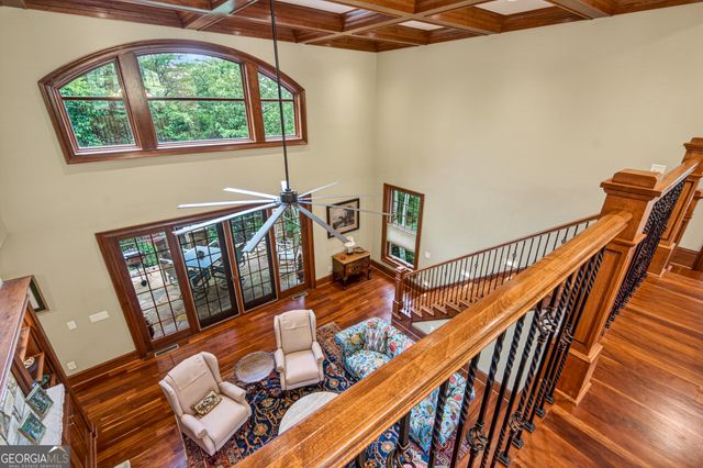 795 Chenocetah Drive, Cornelia, GA 30531