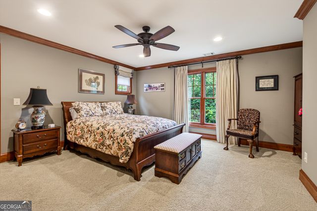 795 Chenocetah Drive, Cornelia, GA 30531