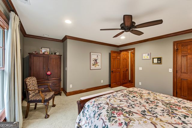 795 Chenocetah Drive, Cornelia, GA 30531