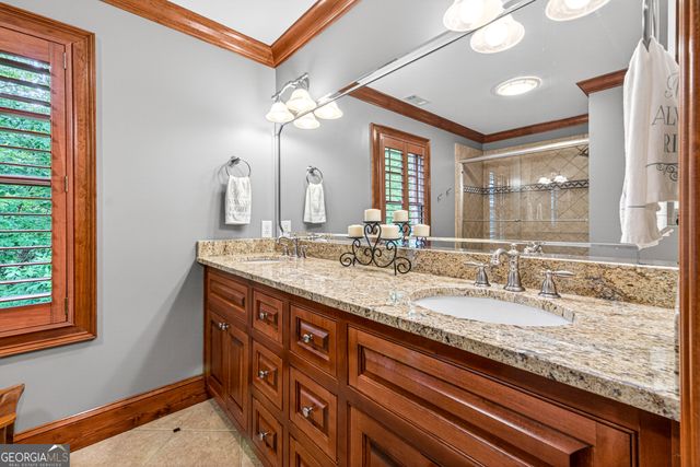 795 Chenocetah Drive, Cornelia, GA 30531