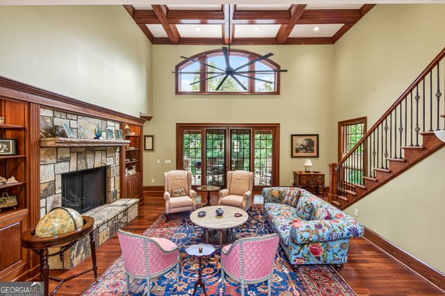 795 Chenocetah Drive, Cornelia, GA 30531