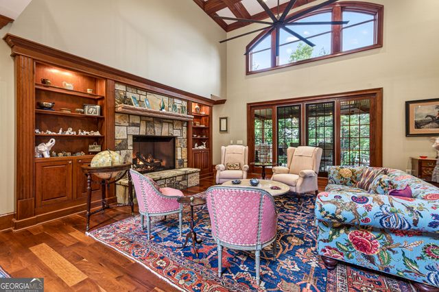 795 Chenocetah Drive, Cornelia, GA 30531