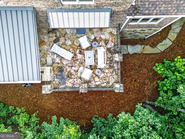 795 Chenocetah Drive, Cornelia, GA 30531