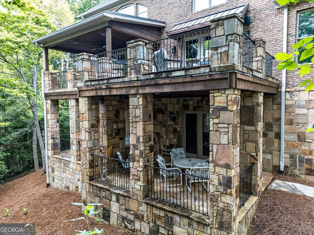 795 Chenocetah Drive, Cornelia, GA 30531