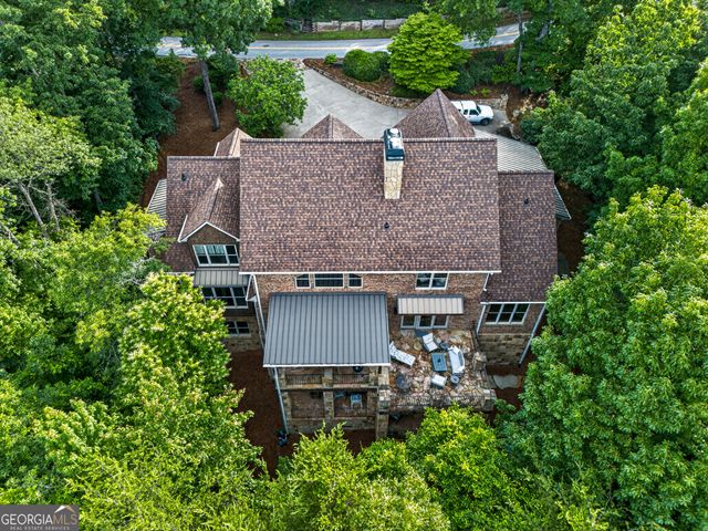 795 Chenocetah Drive, Cornelia, GA 30531