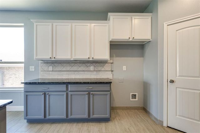 11221 NW 96th Street, Yukon, OK 73099