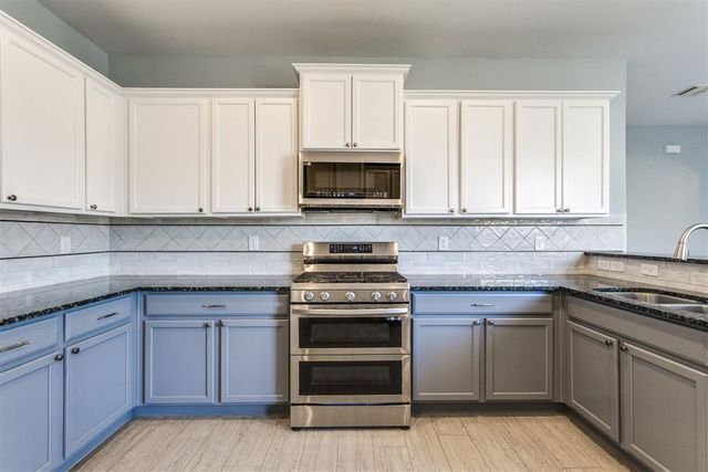 11221 NW 96th Street, Yukon, OK 73099