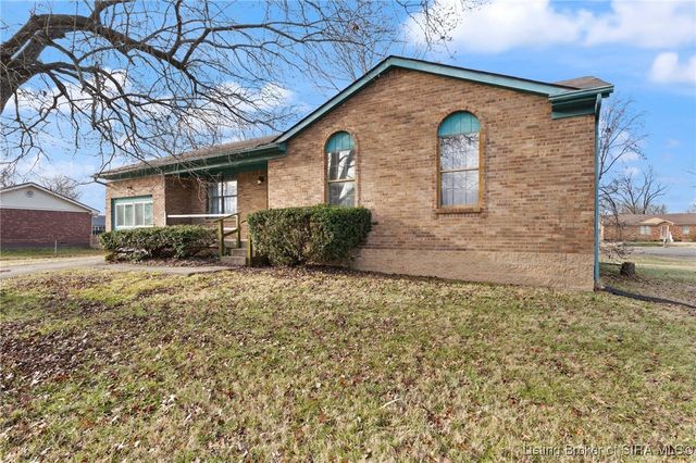 4601 Dunbar Drive, Jeffersonville, IN 47130