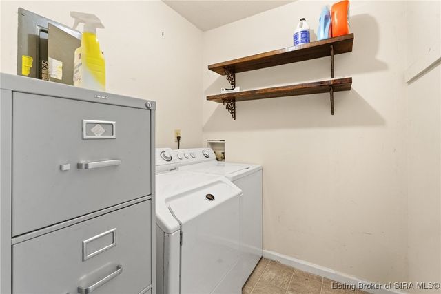 4601 Dunbar Drive, Jeffersonville, IN 47130