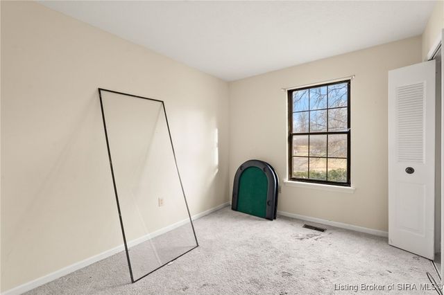 4601 Dunbar Drive, Jeffersonville, IN 47130